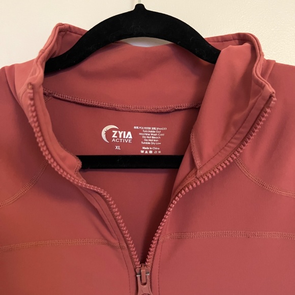 Zyia dusty rose active wear top XL - Picture 2 of 4